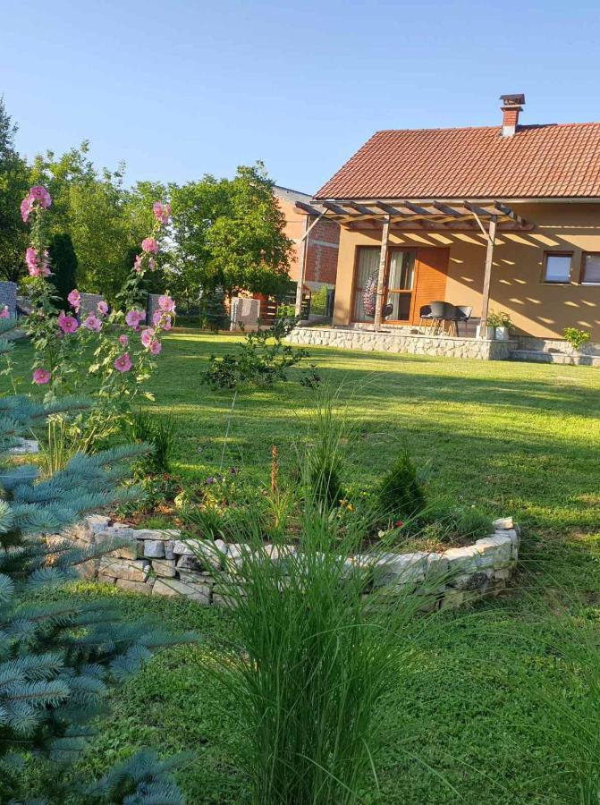 Villa Donna à Grabovac  Extérieur photo