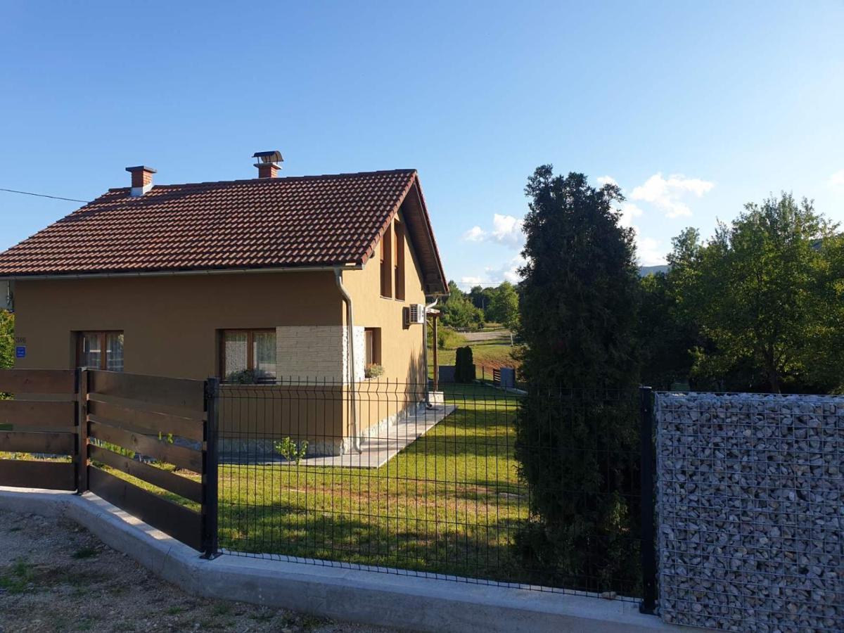 Villa Donna à Grabovac  Extérieur photo