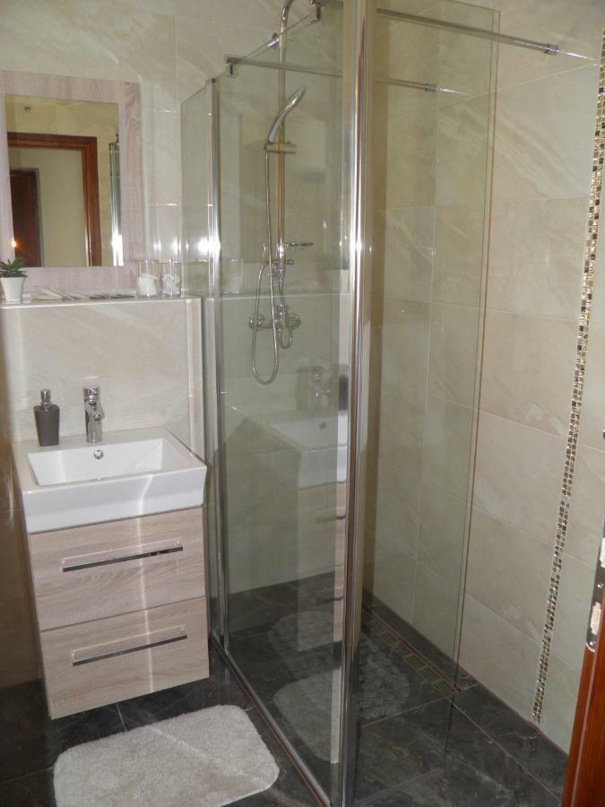 Villa Donna à Grabovac  Extérieur photo